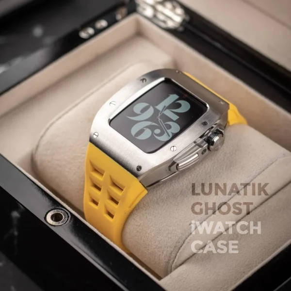 Lunatik Ghost Apple Watch 8 Case 45mm