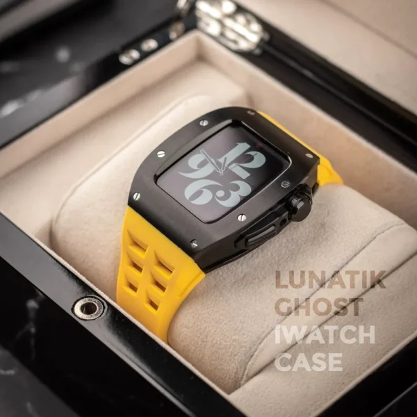 Lunatik Ghost Apple Watch 8 Case 45mm