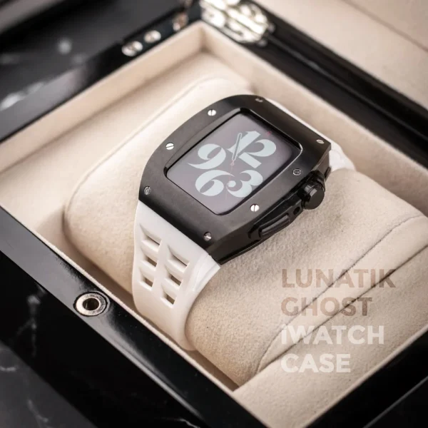 Lunatik Ghost Apple Watch 7 Case 45mm